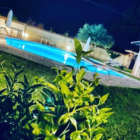 Luxury Alojamento de Acomodação e Pequeno-almoço Anzio