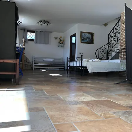 Luxury Bed & Breakfast Anzio