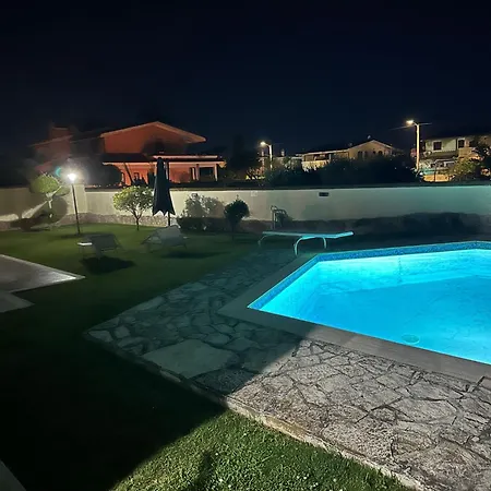 Panzió Luxury
