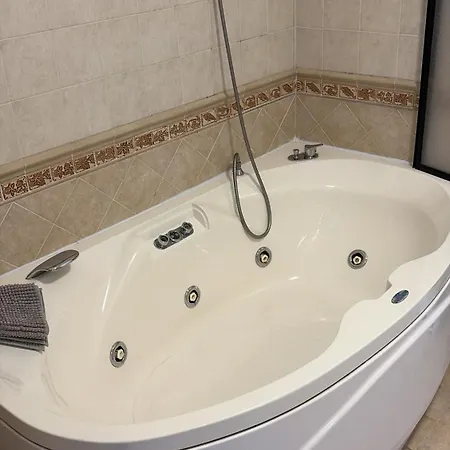 Luxury Affitta 4* Anzio