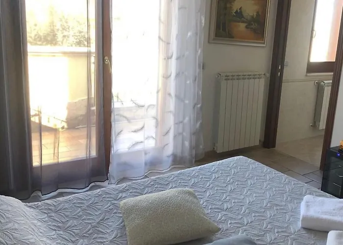 Luxury Bed and Breakfast 4*